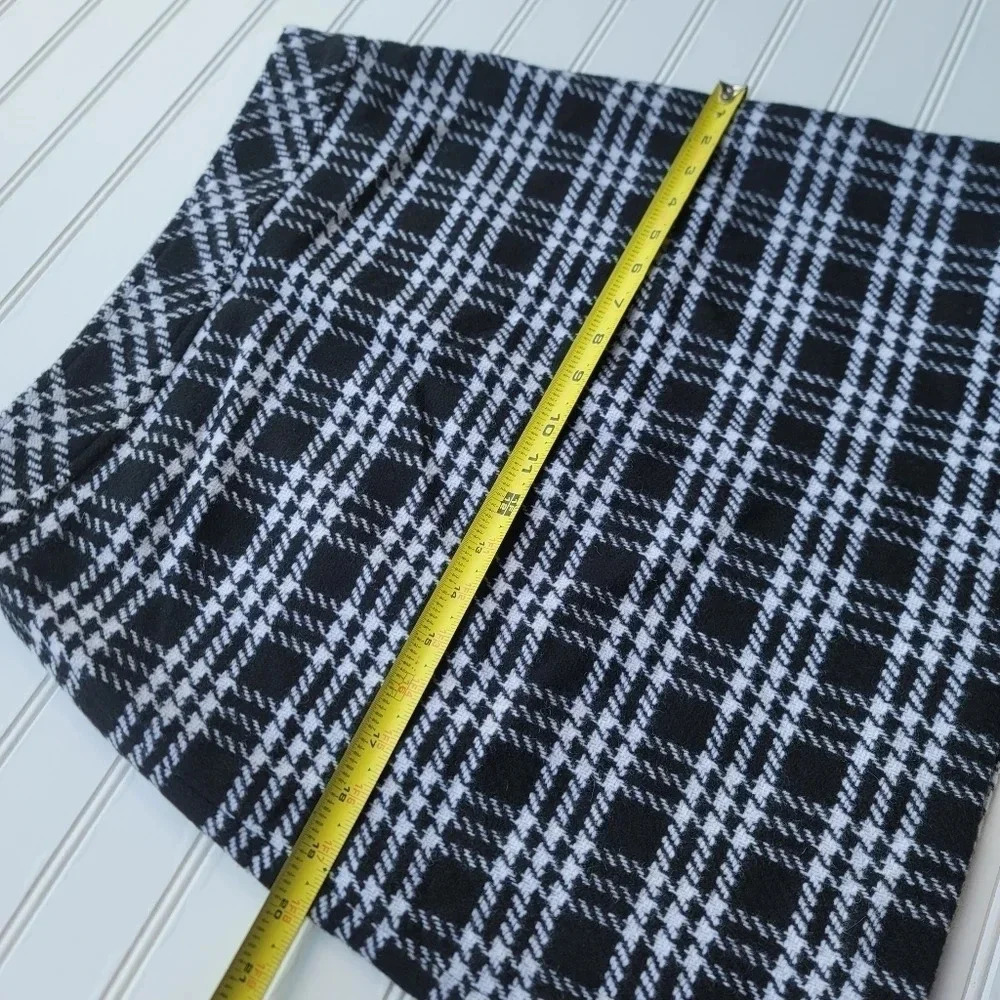 NWT $75 J. Crew Black White Houndstooth Plaid Wool Blend Skirt Cozy A-Line Sz 6 - Picture 4 of 9